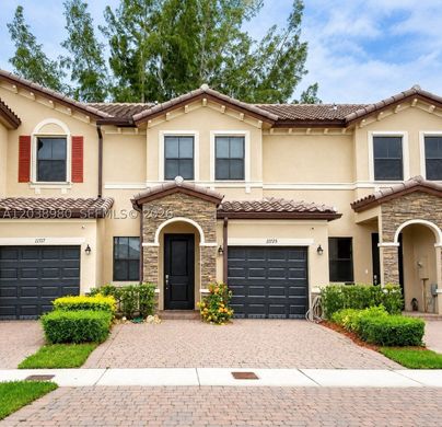 Townhouse in Miami, Miami-Dade