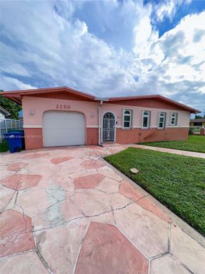 Villa en Miami Gardens, Miami-Dade County