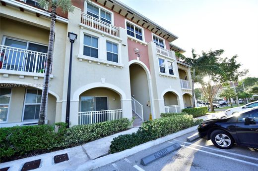 Edificio en Doral, Miami-Dade County