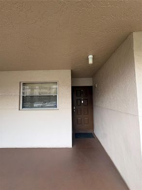 Komplex apartman Davie, Broward County