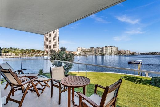 Boca Raton, Palm Beach Countyのアパートメント・コンプレックス