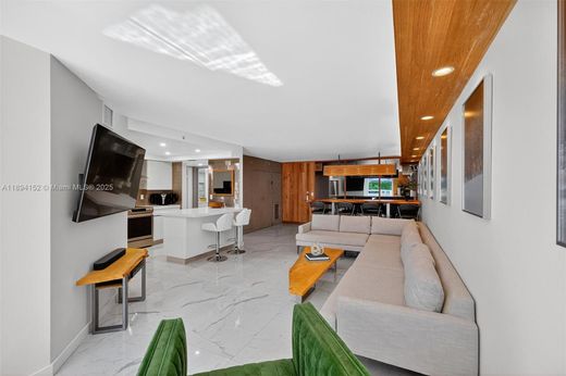 公寓楼  Miami Beach, Miami-Dade County