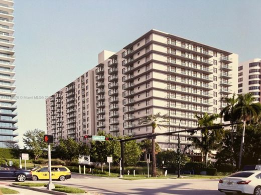 Wohnkomplexe in Bal Harbour, Miami-Dade County