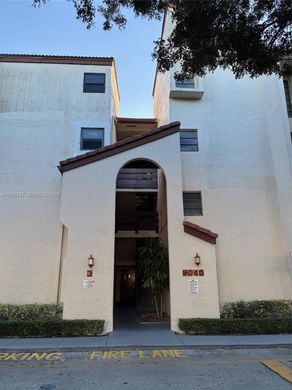 Жилой комплекс, Майами, Miami-Dade County