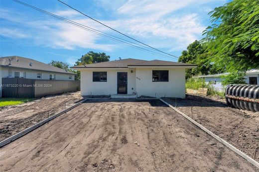 Villa in Miami Heights Trailer Park, Miami-Dade