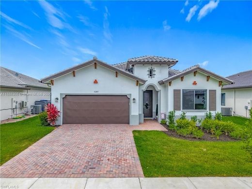 Willa w Ave Maria, Collier County