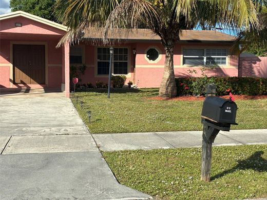 Villa in Pompano Beach, Broward County