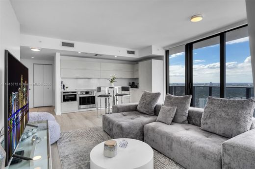 Жилой комплекс, Майами, Miami-Dade County