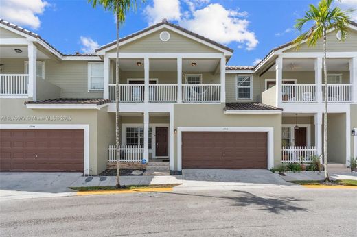 Casa di città a Coral Springs, Broward County