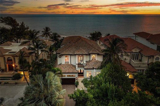 Villa in Highland Beach, Palm Beach County