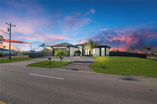 Villa - Cape Coral, Lee County
