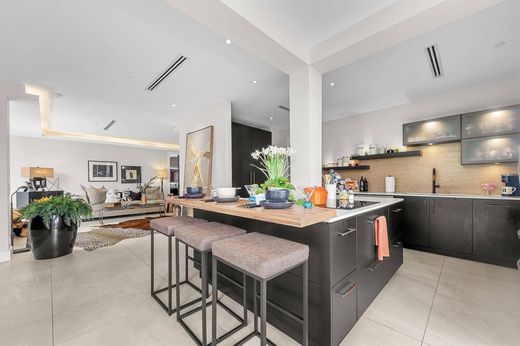 Wohnkomplexe in Boca Raton, Palm Beach County