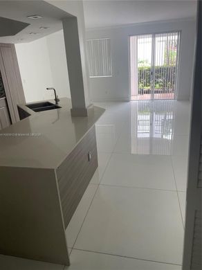 Complesso residenziale a Aventura, Miami-Dade County