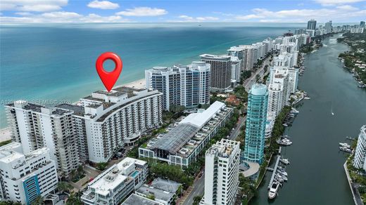Complexes résidentiels à Miami Beach, Comté de Miami-Dade