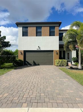 Villa in Westlake, Hillsborough County