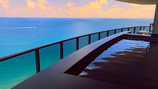 Residential complexes in Sunny Isles Beach, Miami-Dade
