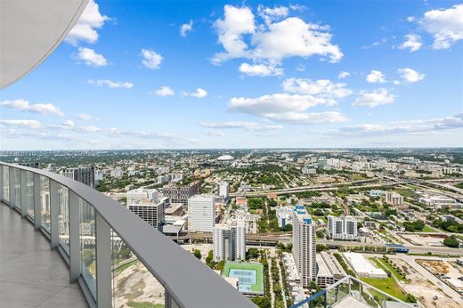 Residential complexes in Miami, Miami-Dade