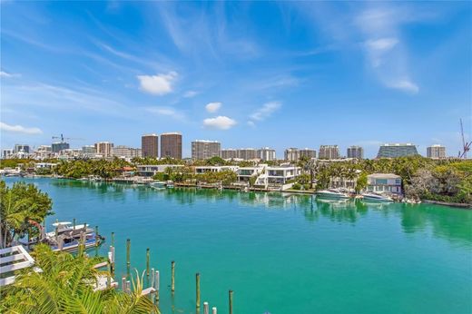 Complesso residenziale a Bay Harbor Islands, Miami-Dade County