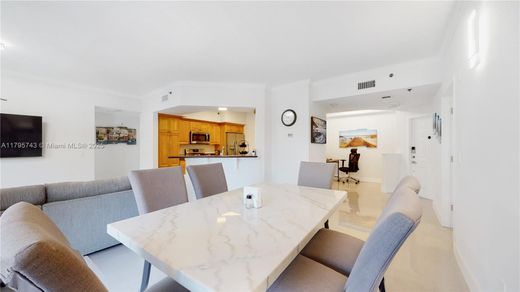 Residential complexes in Aventura, Miami-Dade