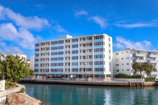 Komplex apartman Miami Beach, Miami-Dade County