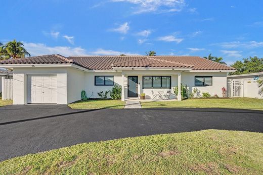 Villa in Deerfield Beach, Broward County