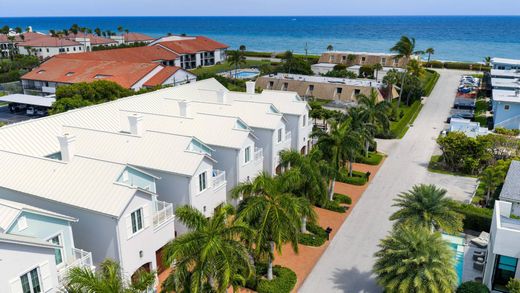 Townhouse in Ocean Ridge, Palm Beach