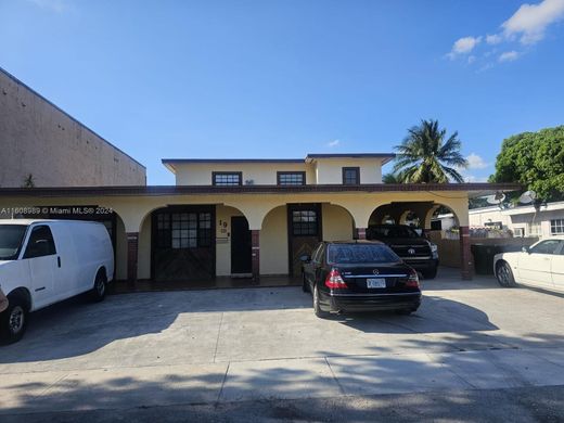 Villa en Hialeah, Miami-Dade County