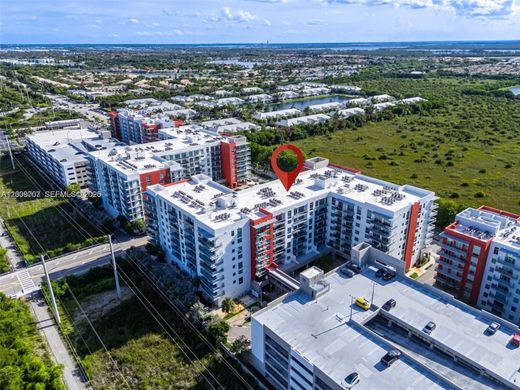 Жилой комплекс, Doral, Miami-Dade County