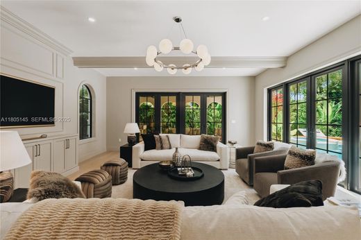 マイアミ, Miami-Dade Countyのヴィラ