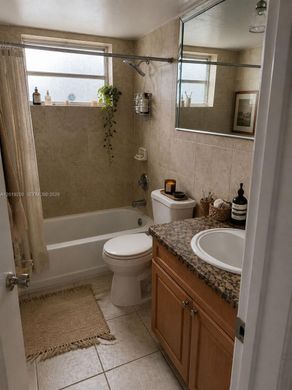 Edificio en Miami Lakes, Miami-Dade County