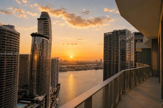 Complexes résidentiels à Miami, Comté de Miami-Dade