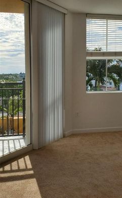 Kamienica w Coral Gables, Miami-Dade County