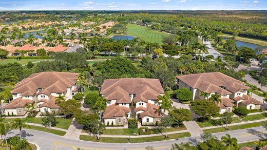 Residential complexes in West Palm Beach, Palm Beach