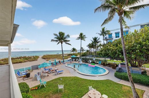 Complexes résidentiels à Lauderdale-by-the-Sea, Comté de Broward