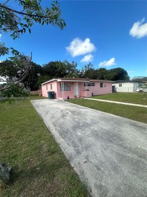 Villa in Miami Gardens, Miami-Dade