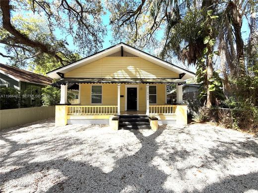 Villa - Tampa, Hillsborough County