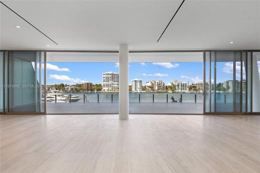 Complexes résidentiels à Miami, Comté de Miami-Dade