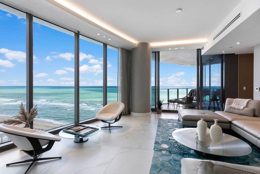 Residential complexes in Sunny Isles Beach, Miami-Dade