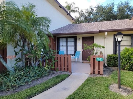 Wohnkomplexe in Hobe Sound, Martin County