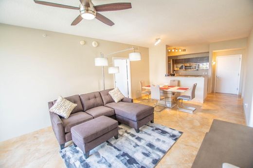 Residential complexes in West Palm Beach, Palm Beach