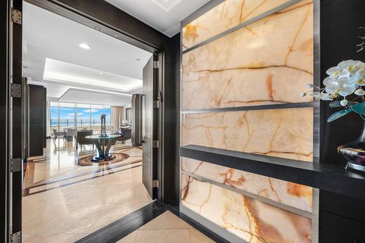 Complexes résidentiels à Palm Beach, Comté de Palm Beach