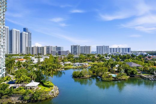 Residential complexes in Sunny Isles Beach, Miami-Dade