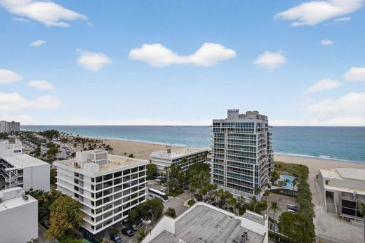 Residential complexes in Fort Lauderdale, Broward County