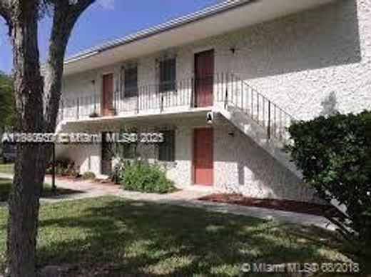 Appartementencomplex in Palmetto Bay, Miami-Dade County