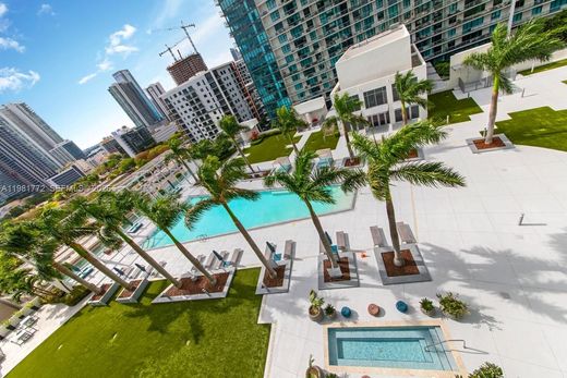 Жилой комплекс, Майами, Miami-Dade County