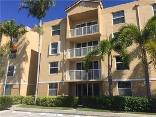 Residential complexes in Dania Beach, Broward County