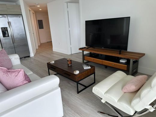Residential complexes in Miami, Miami-Dade