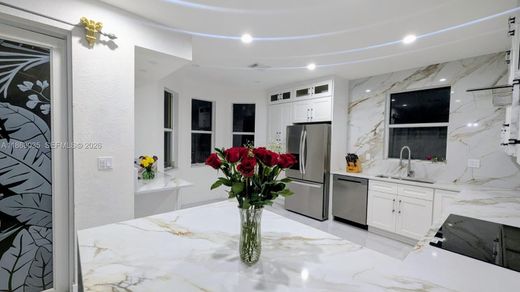 Вилла, Майами, Miami-Dade County