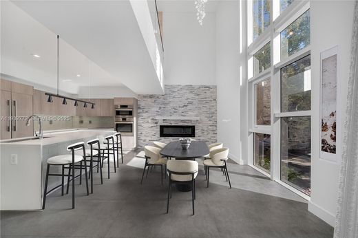 Жилой комплекс, Майами, Miami-Dade County