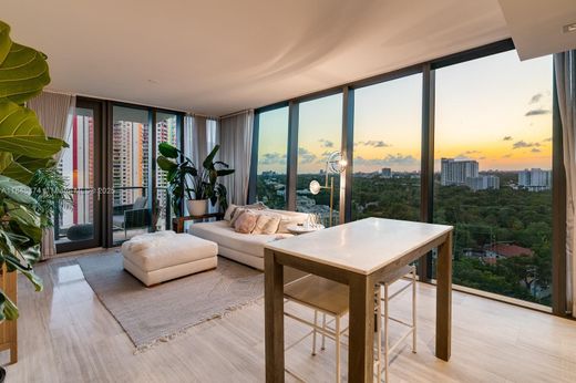 Residential complexes in Miami, Miami-Dade